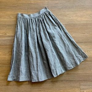 Gorgeous Not Perfect Linen “1950s City” Skirt Sz M